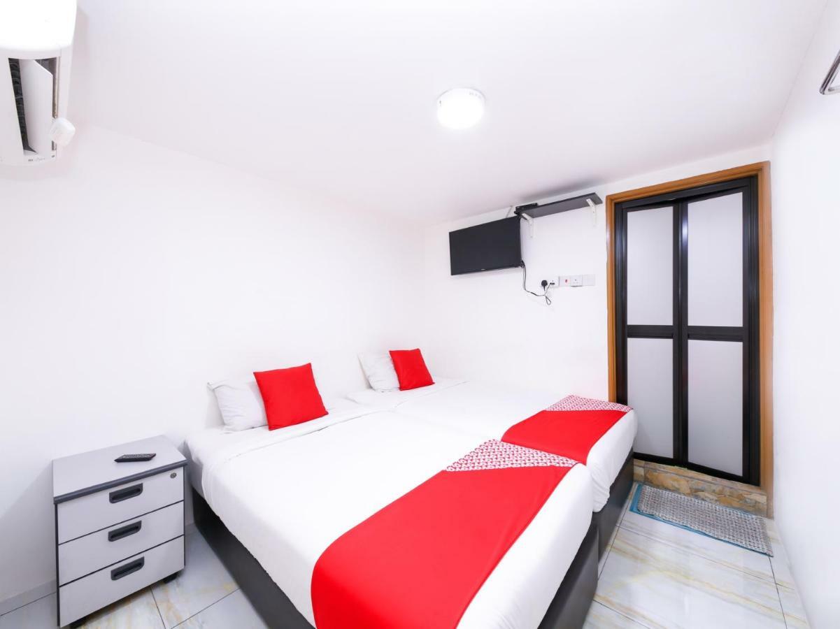Oyo 334 Everest Hotel Куала Лумпур Екстериор снимка
