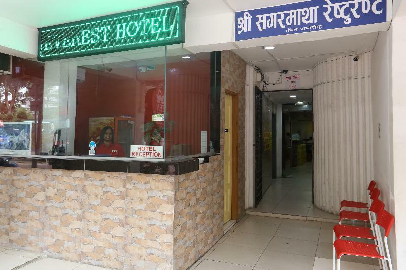 Oyo 334 Everest Hotel Куала Лумпур Екстериор снимка