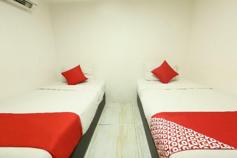 Oyo 334 Everest Hotel Куала Лумпур Екстериор снимка